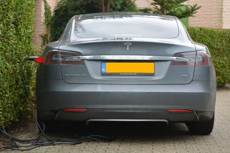 automoviles electricos ventajas y desventajas